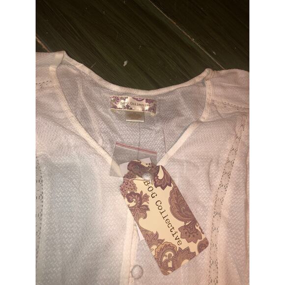 Band of Gypsies BOG Collective NWT White Long Sleeve Blouse Sheer Flare VNeck XS - Picture 3 of 9